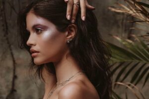 Read more about the article know your Worst Enemies: Fake Jewelry sellers